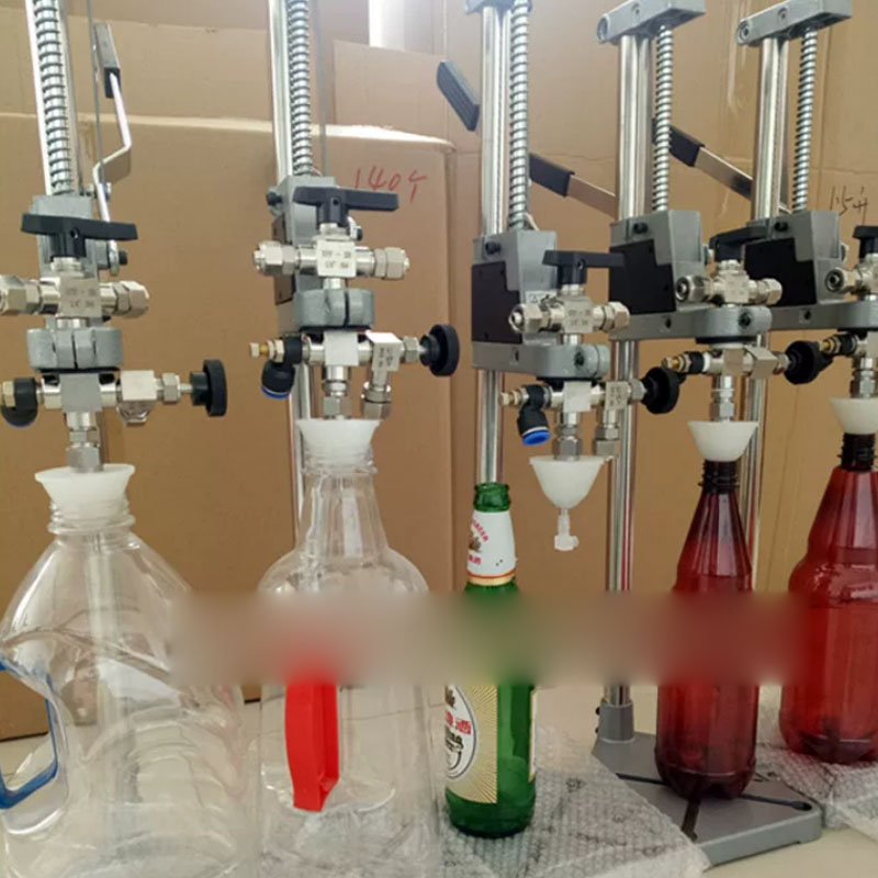 Manuelle Flaschenkorken-Pressm – Wine In Beer Bottle Bewertung und Preis